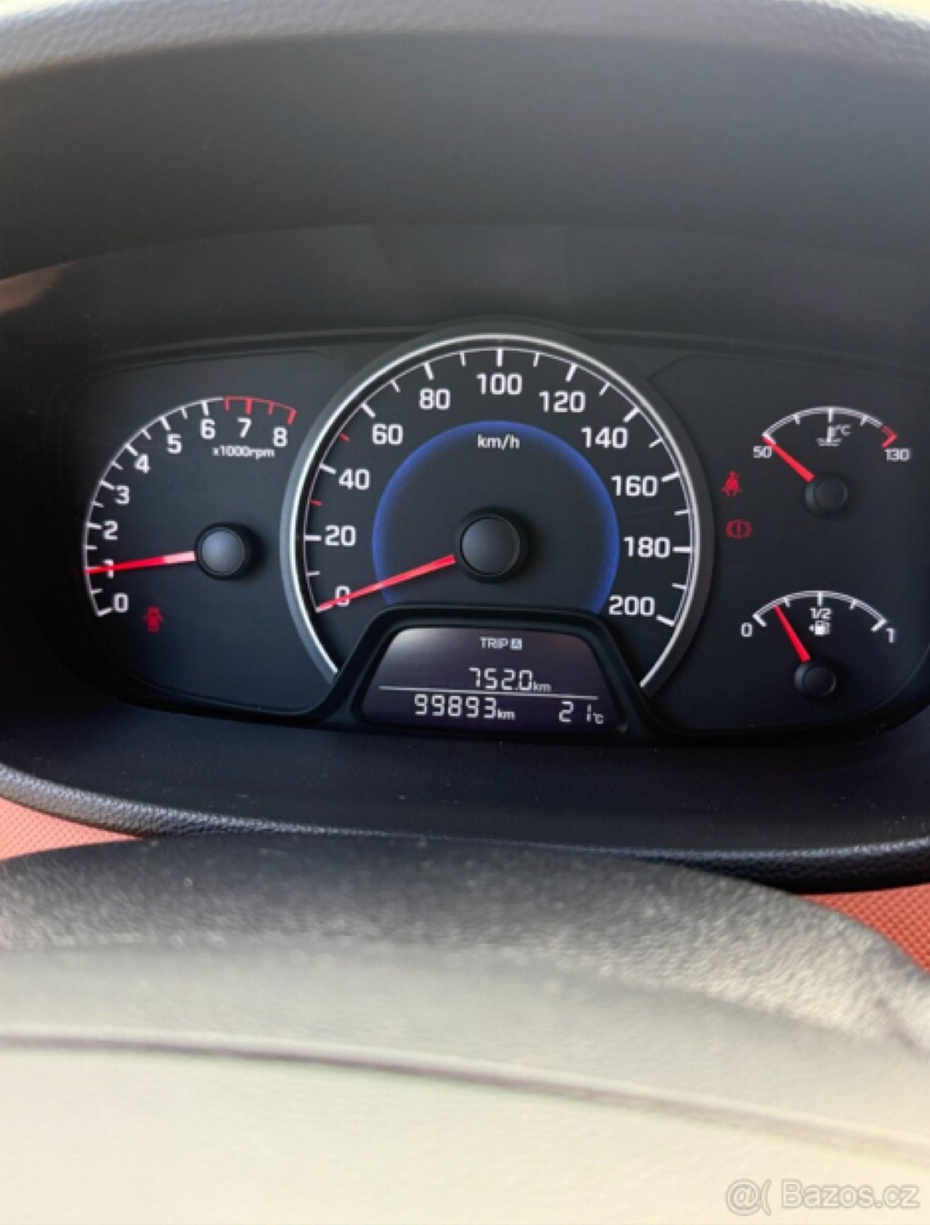 Hyundai i10, 1.0 MPI- Drahý servis hotov - fotka 6