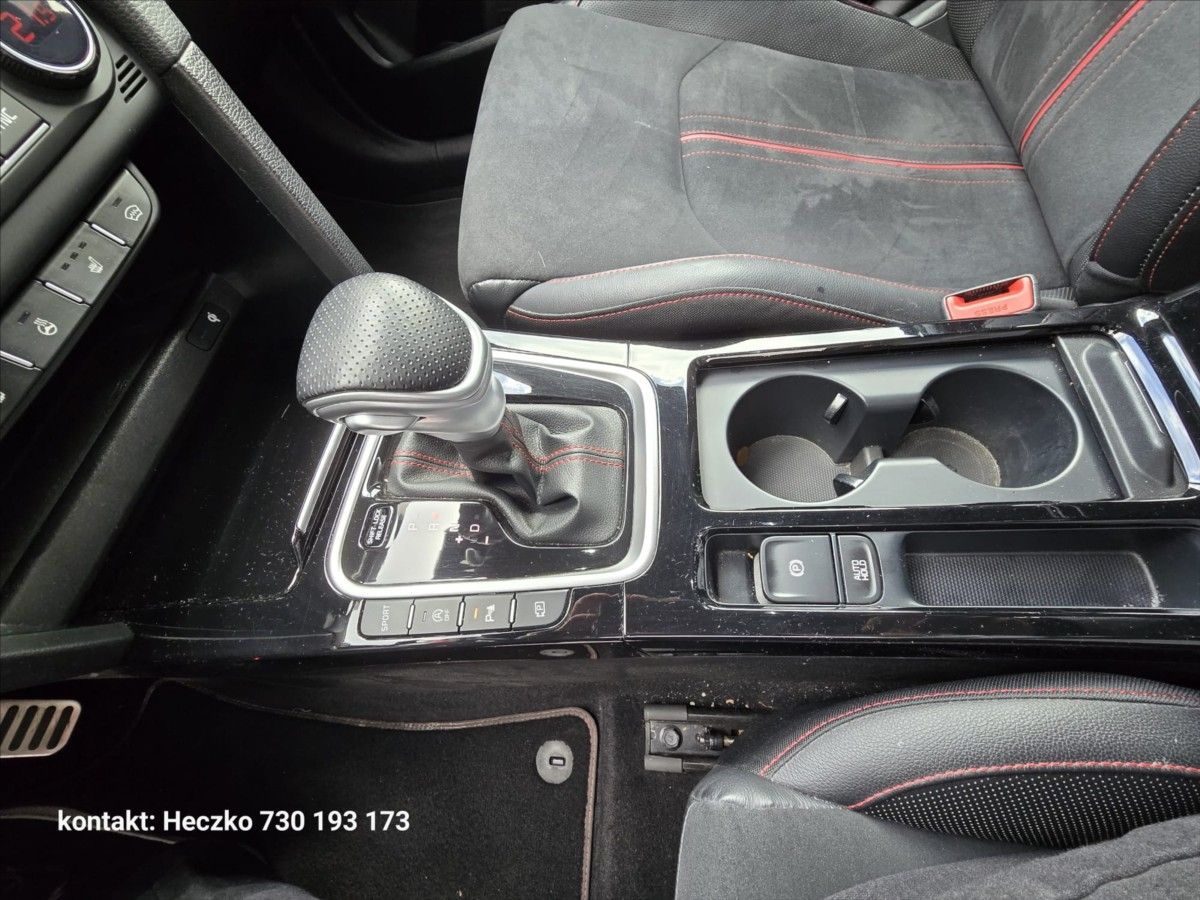 Kia ProCeed, 1,6 T-GDi 204k GT 7DCT - fotka 2