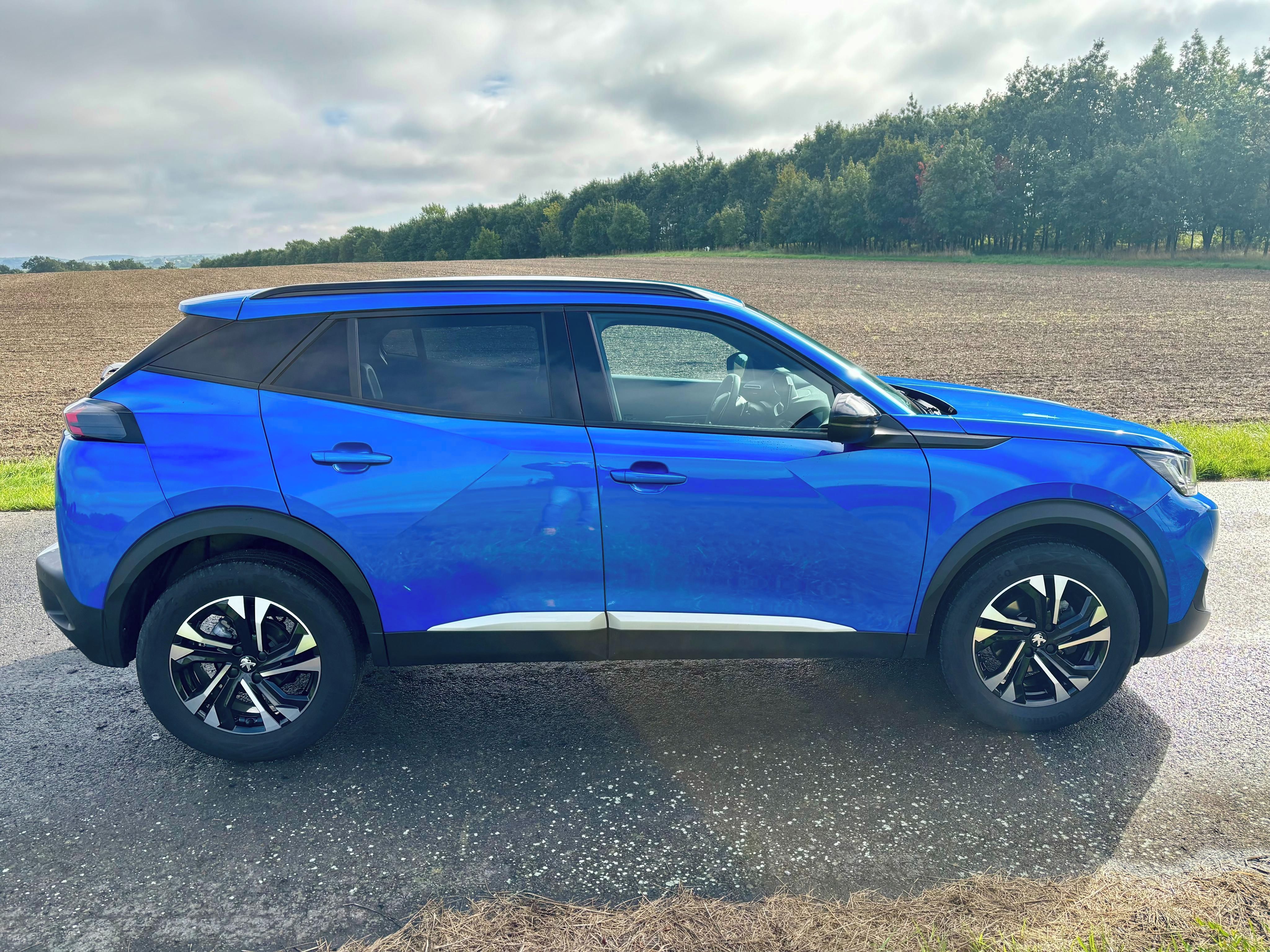 Peugeot 2008, 1.2 PT 96 kW 130 S&S Allure - fotka 5