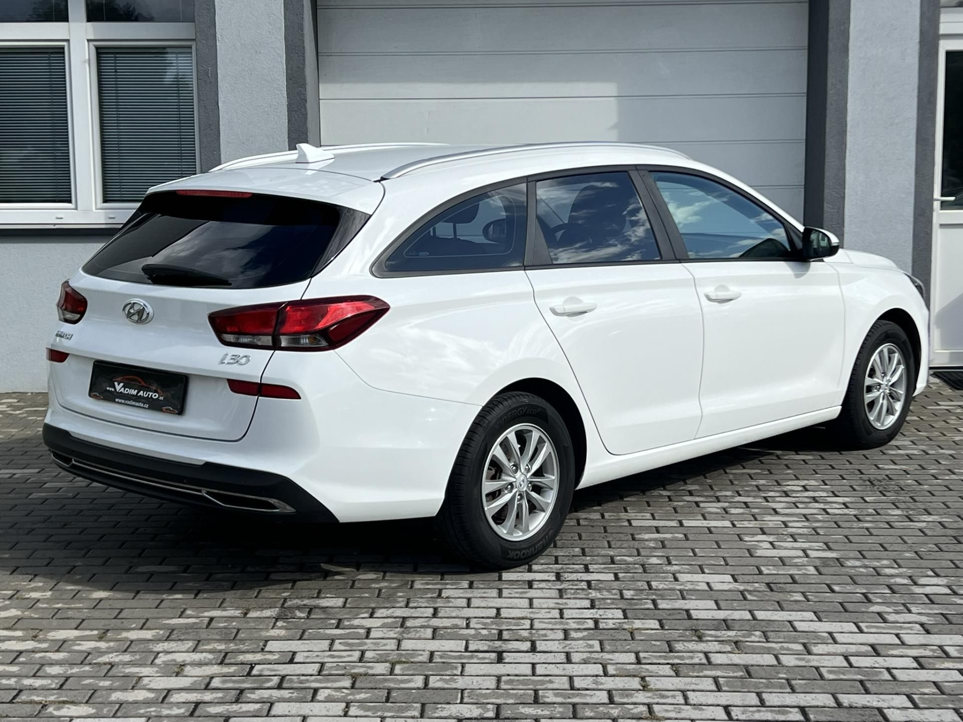 Hyundai i30, 1.6 CRDI 85KW KAMERA ČR NOVÉ - fotka 4