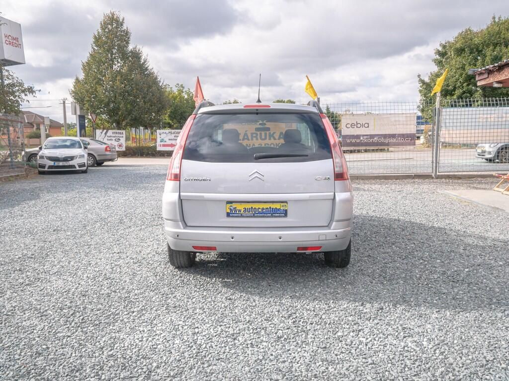 Citroën Grand C4 Picasso, ČR 1.6HDI 80KW – 7SEDADEL - fotka 6