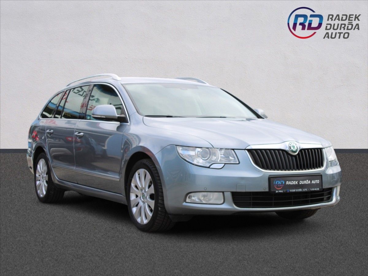 Škoda Superb, 2,0 TDI  ČR,AUTOMAT,ELEGANCE - fotka 3