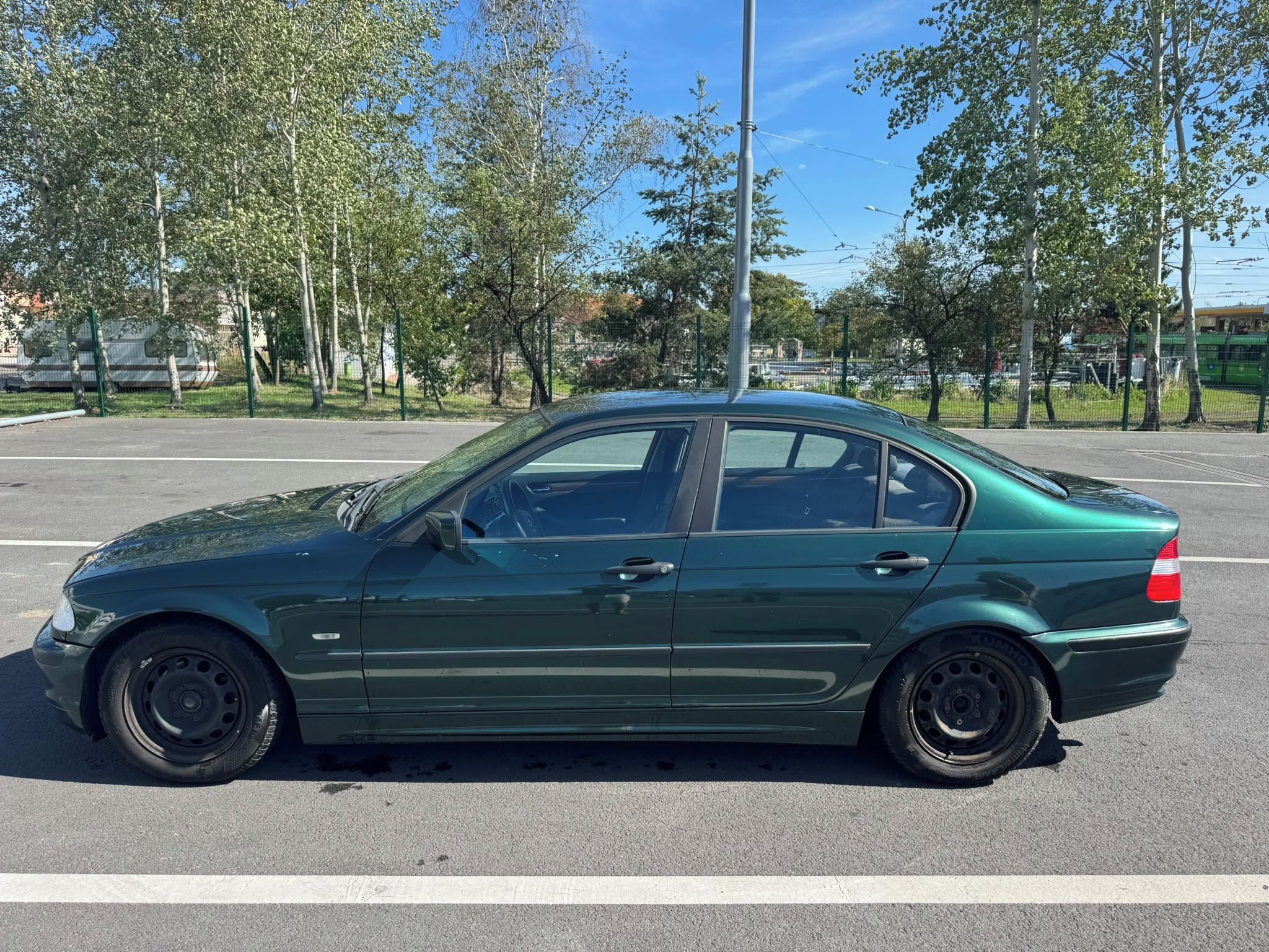 BMW Řada 3, 1.9 (benzín)