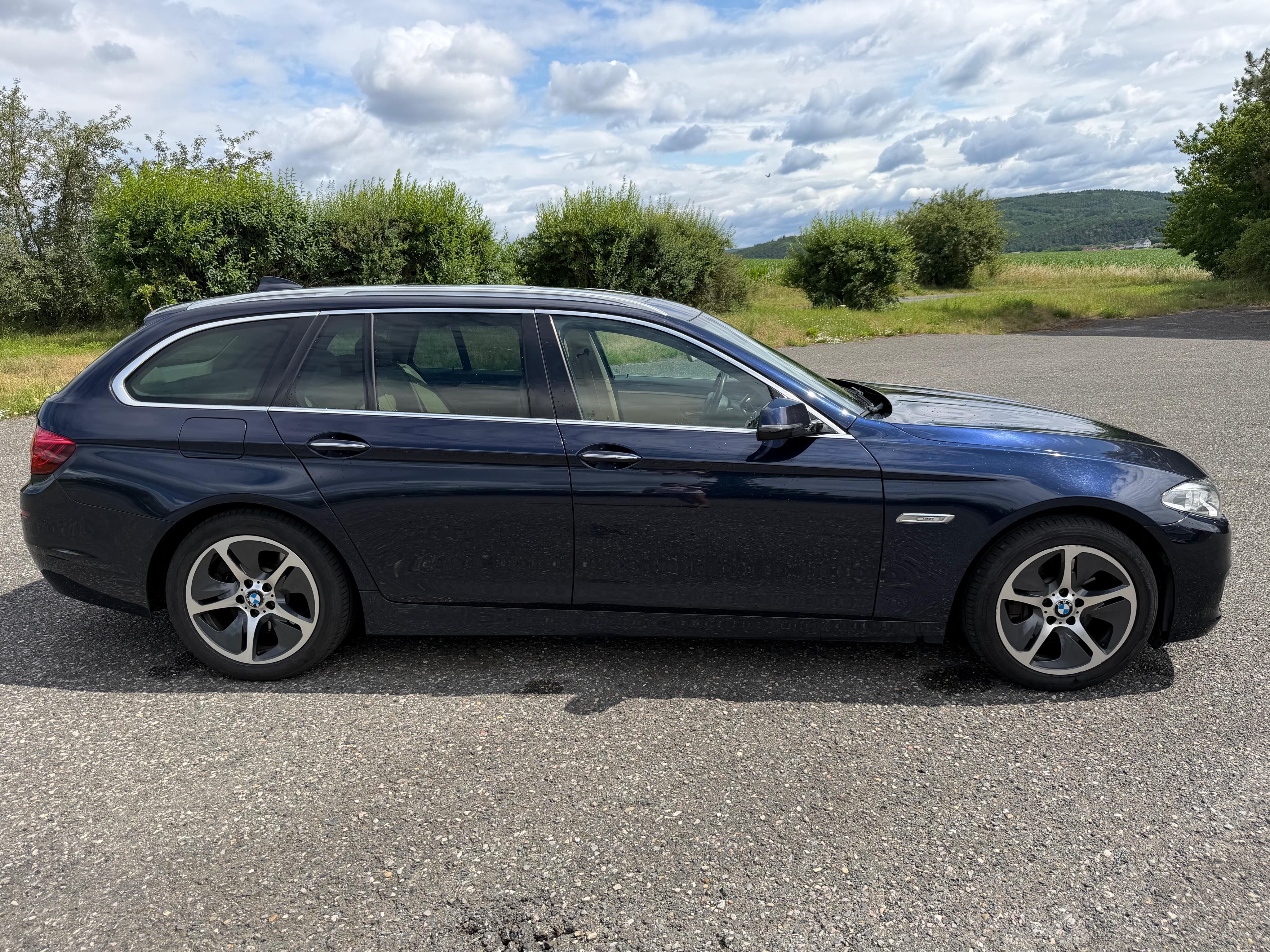 BMW Řada 5, BMW 530D LUXURY WEBASTO ACC - fotka 3