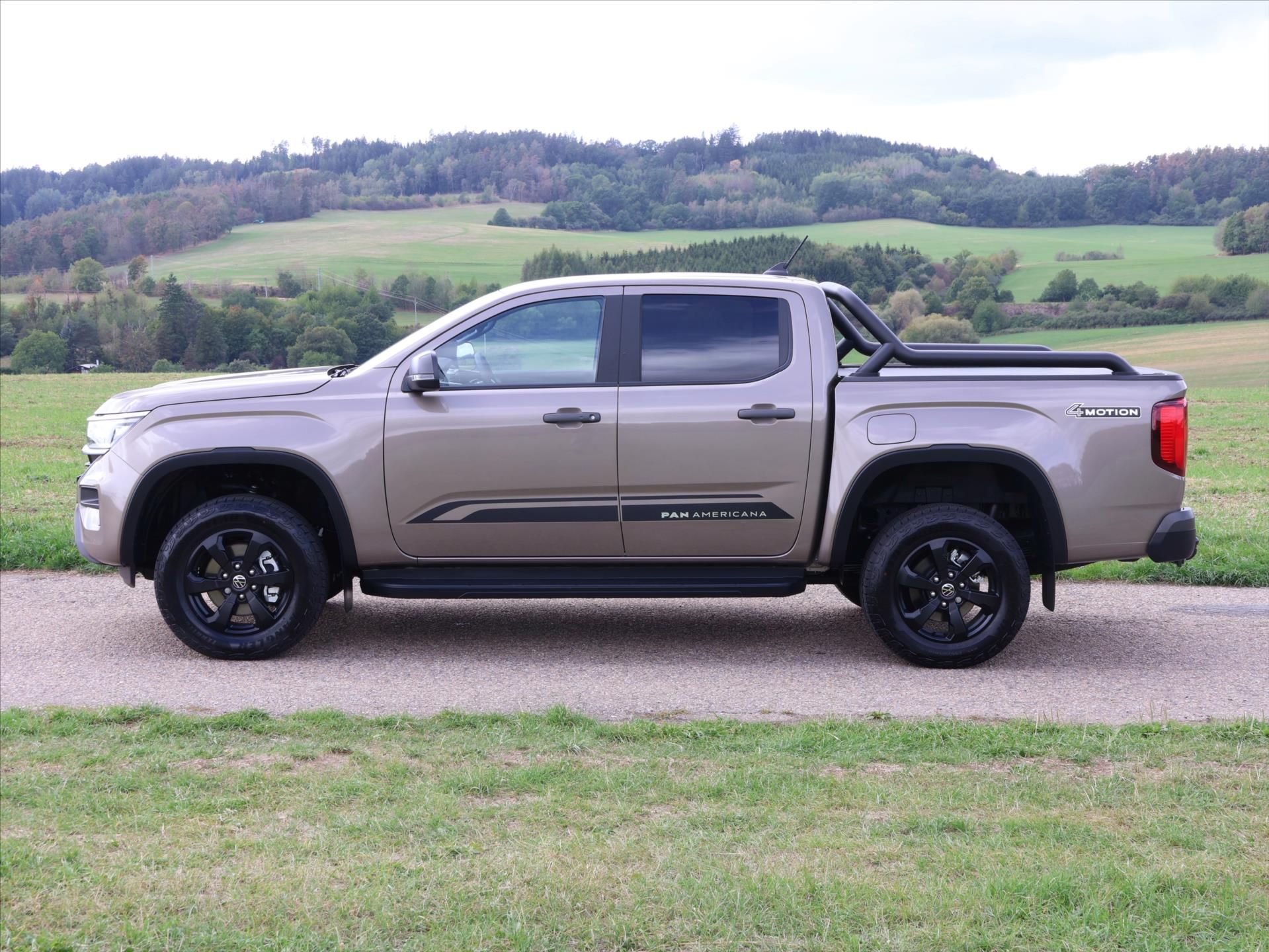 Volkswagen Amarok, 3,0 TDi PanAmericana 10AUT 4x4 - fotka 4