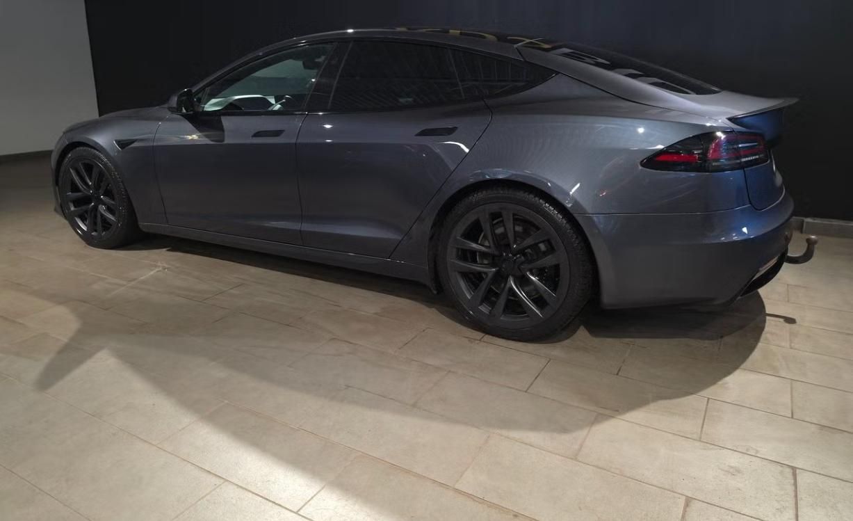 Tesla Model S, Plaid AWD Tažné Yoke Dragster - fotka 3
