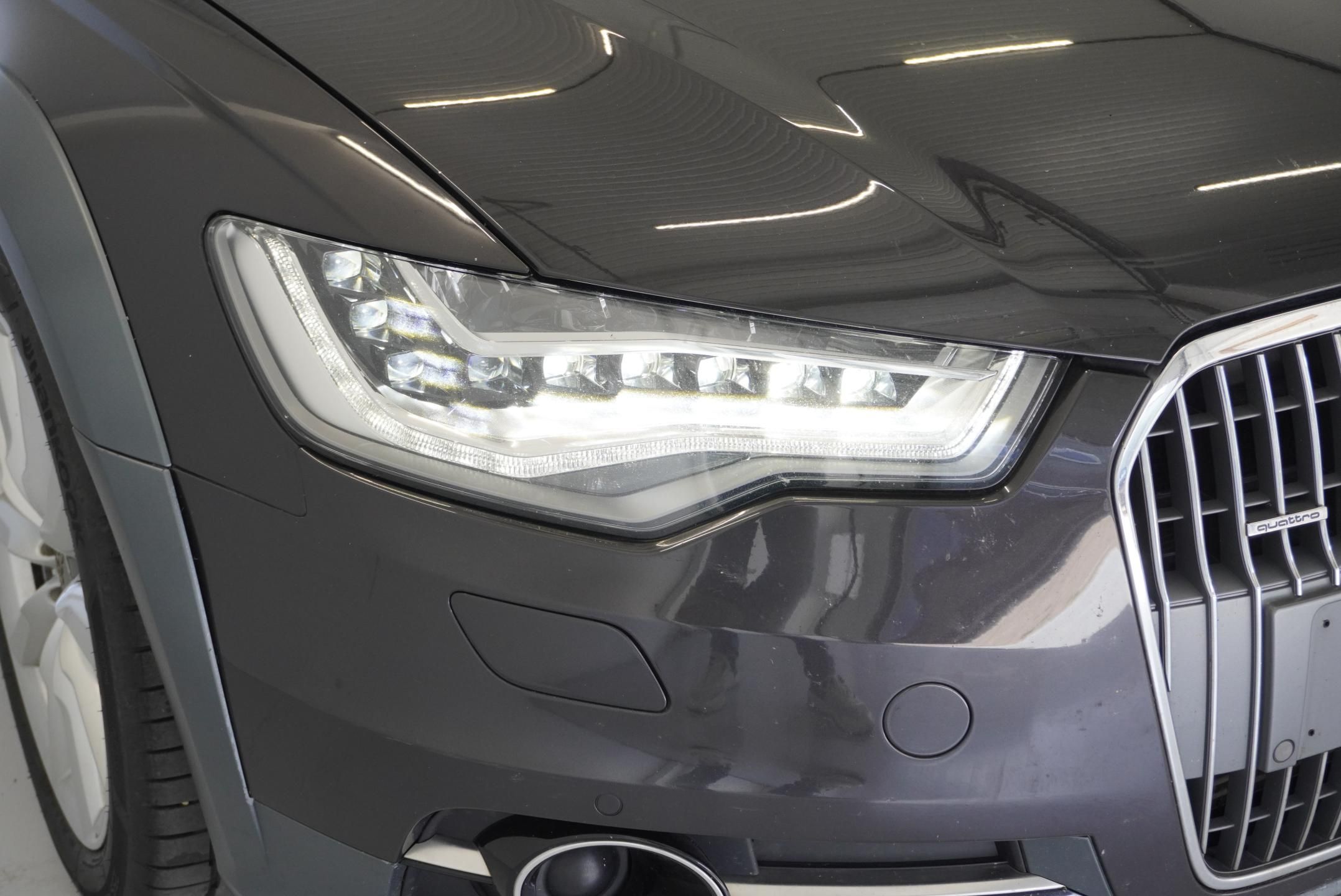 Audi A6 allroad, 3.0 TDi S LINE QUTTRO AUTOMAT - fotka 4
