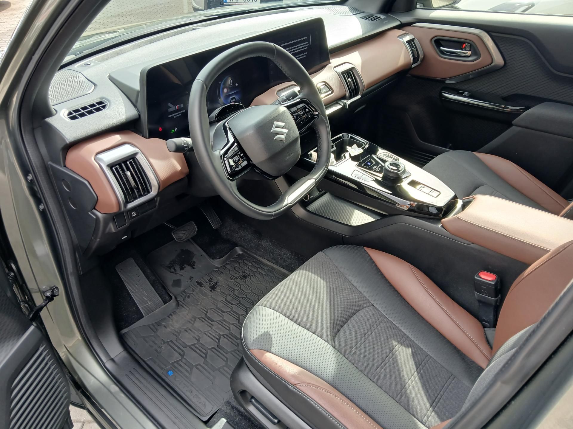 Suzuki e VITARA, Elegance ALLGRIP-e 61kW - fotka 5