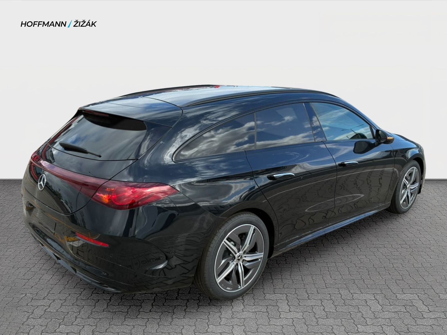 Mercedes-Benz CLA, 200 Shooting Brake - fotka 4