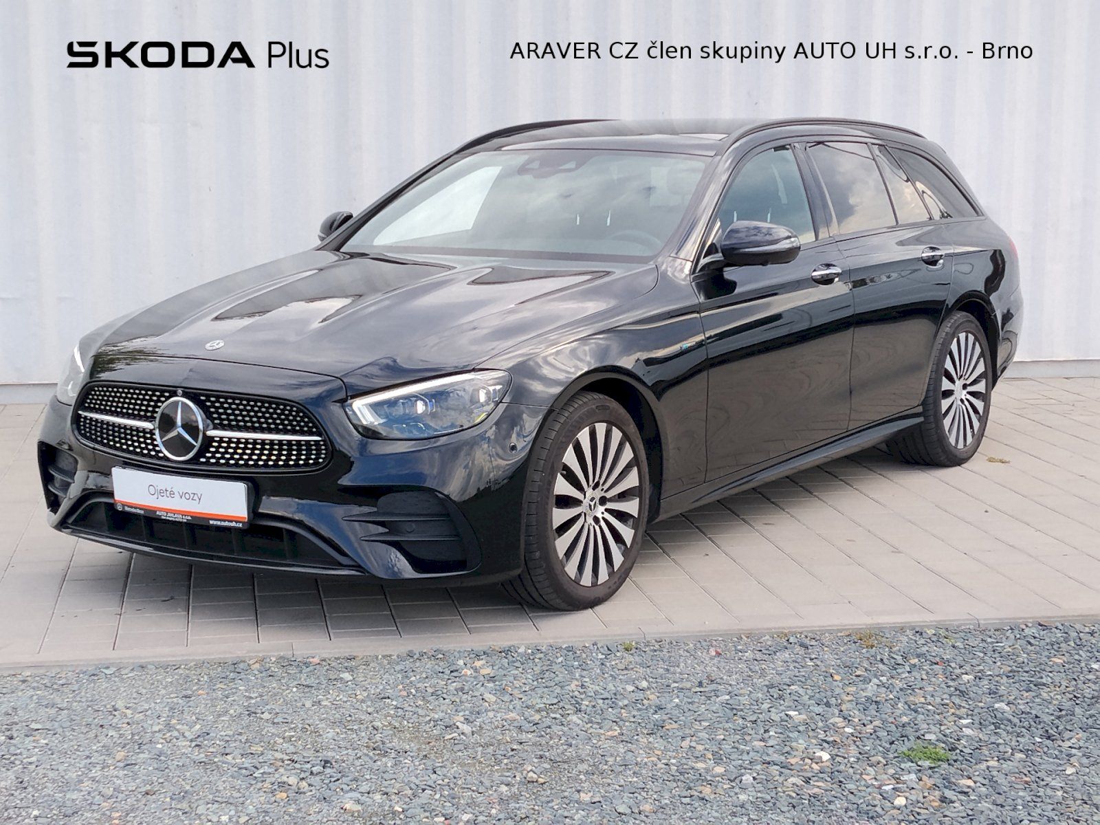 Mercedes-Benz Třídy E, E 300 DE 4MATIC