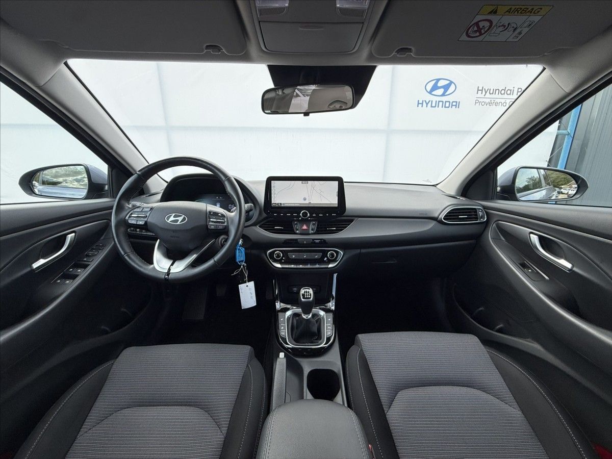 Hyundai i30, 1,5 T-GDI 103kW Family - fotka 5