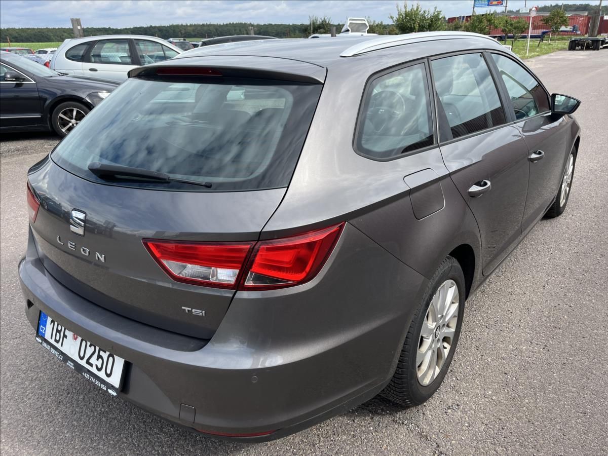 Seat Leon, 1,4 TSi 92KW KLIMA ROZVODY - fotka 6
