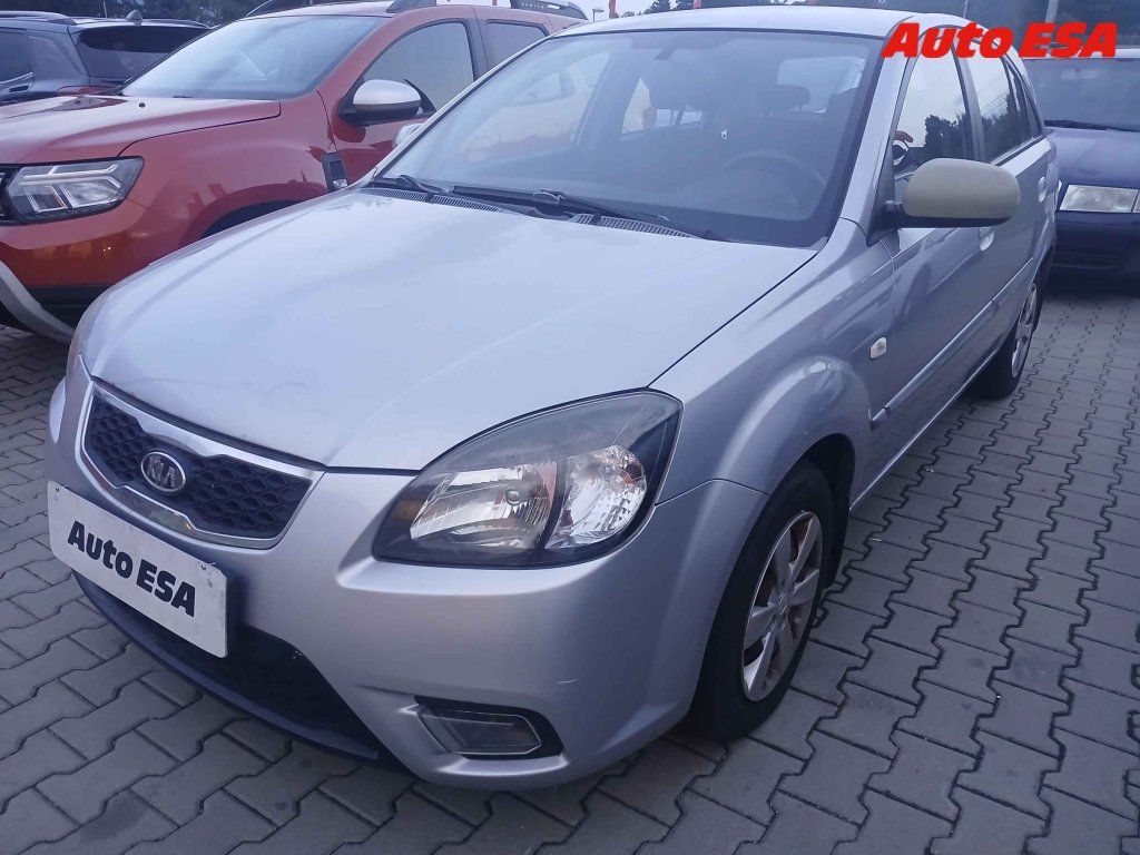 Kia Rio, 1.4i,ČR,AC