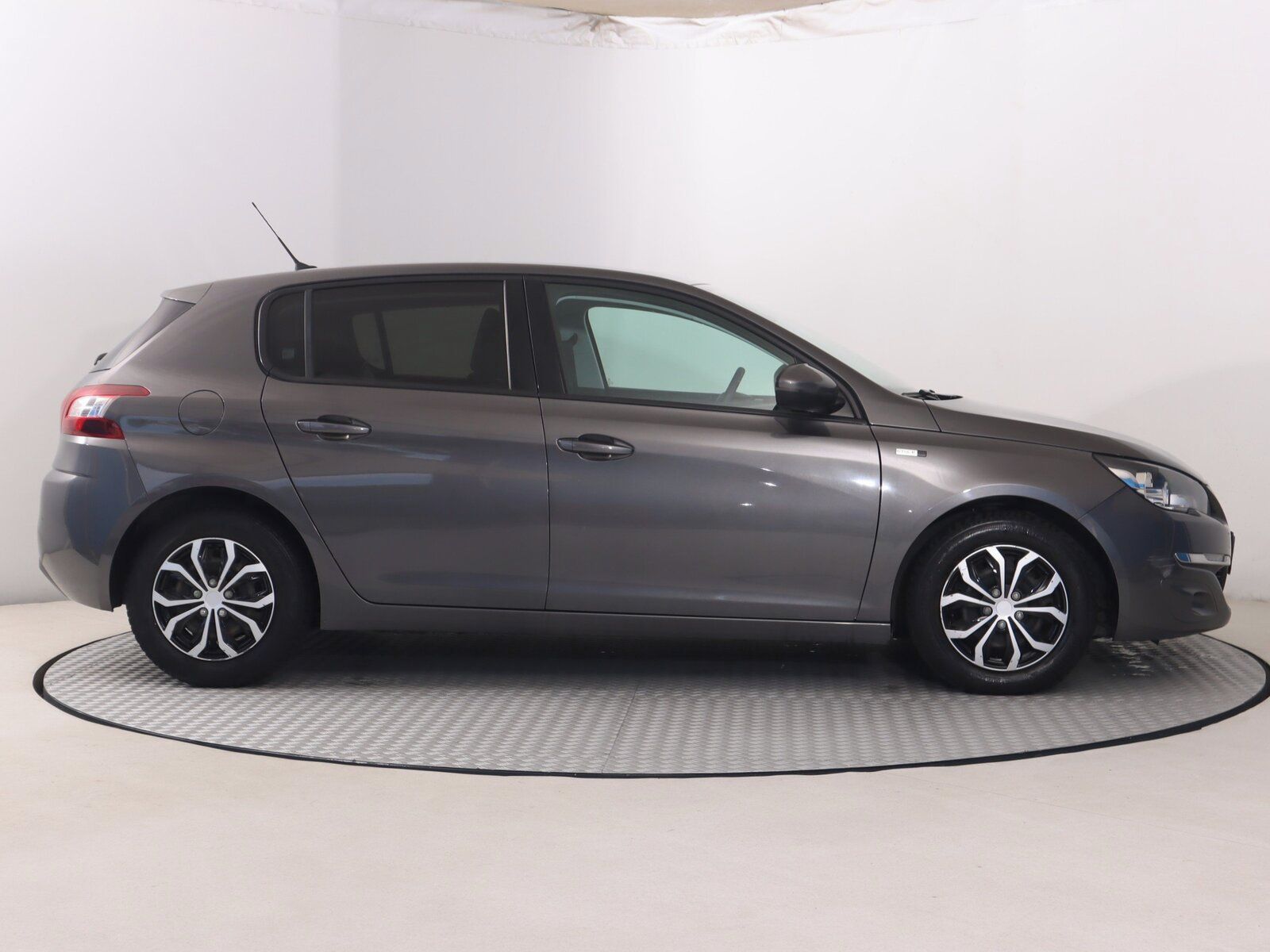 Peugeot 308, 1.2 PureTech, Serv.kniha - fotka 6