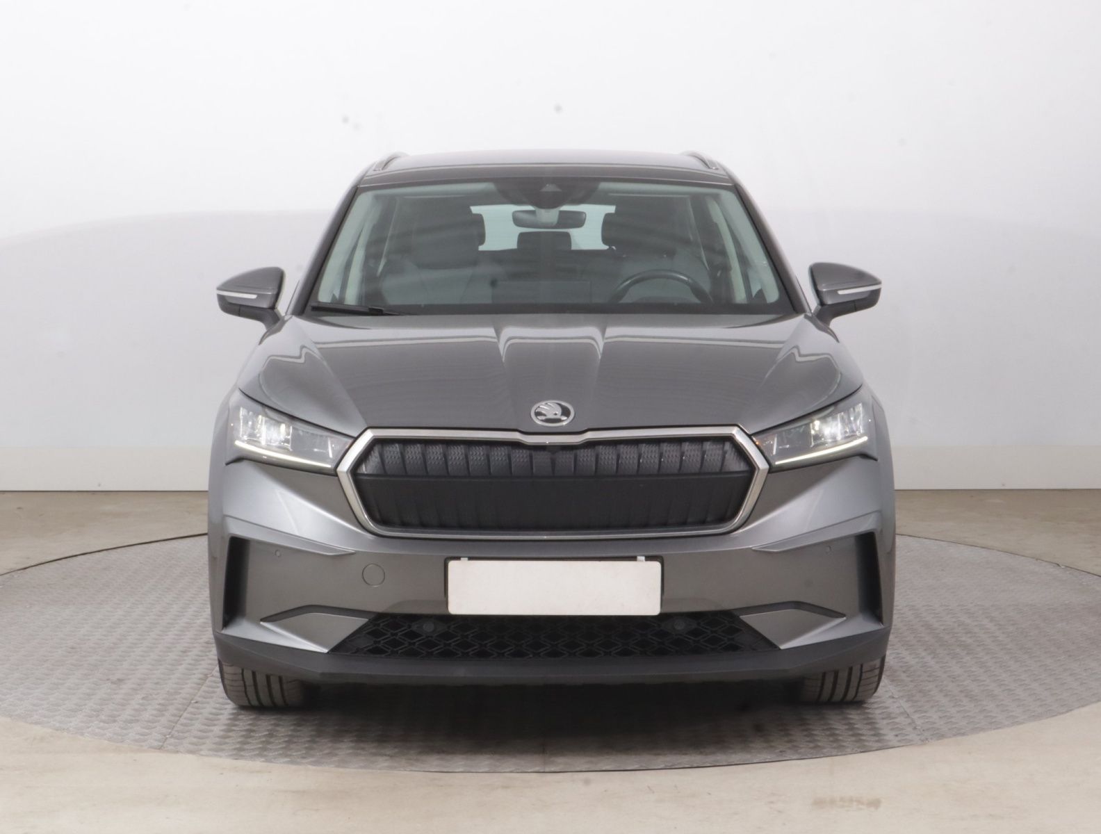 Škoda Enyaq iV, iV 80 (82 kWh), SoH 96% - fotka 2