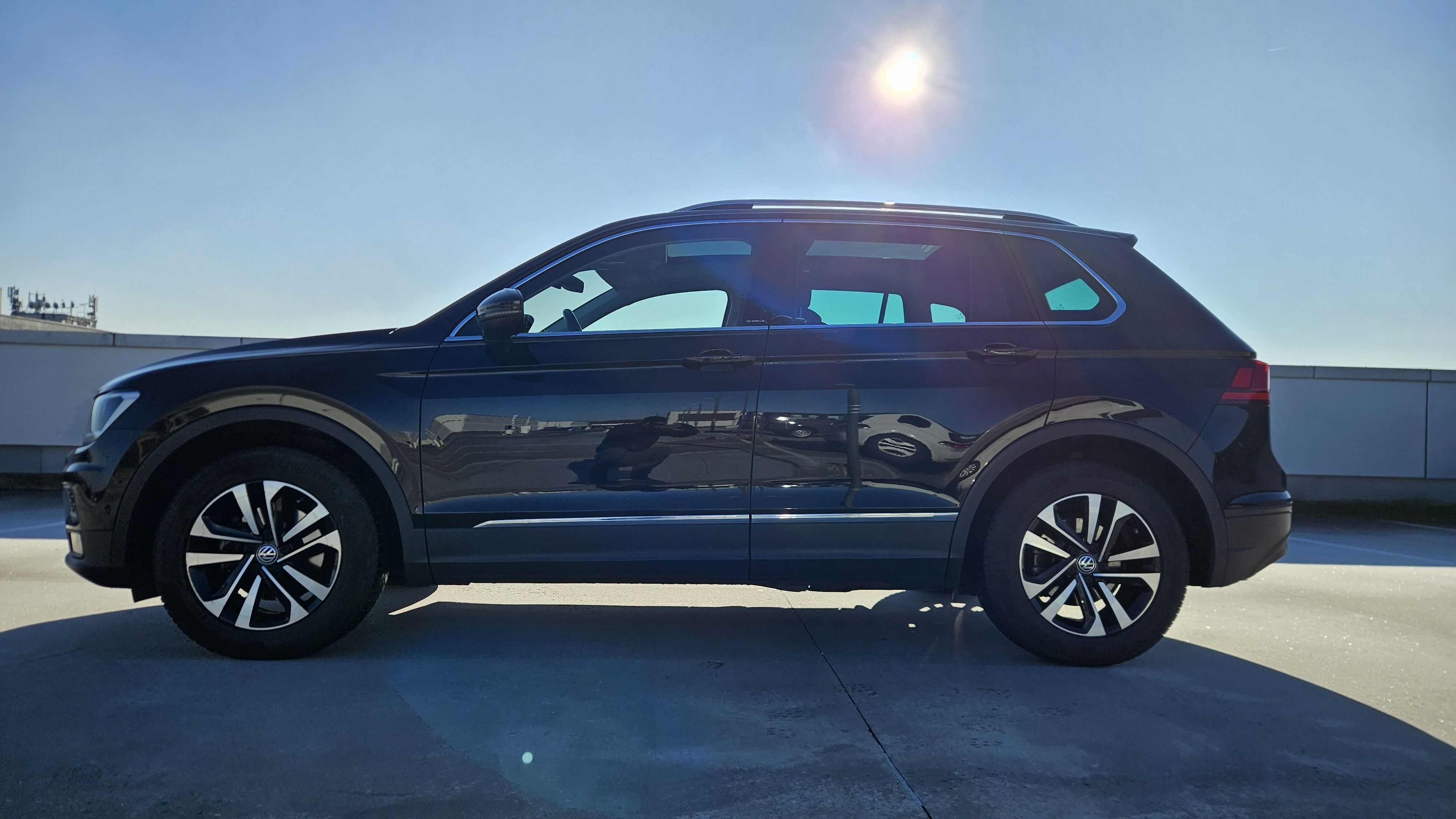 Volkswagen Tiguan - fotka 4