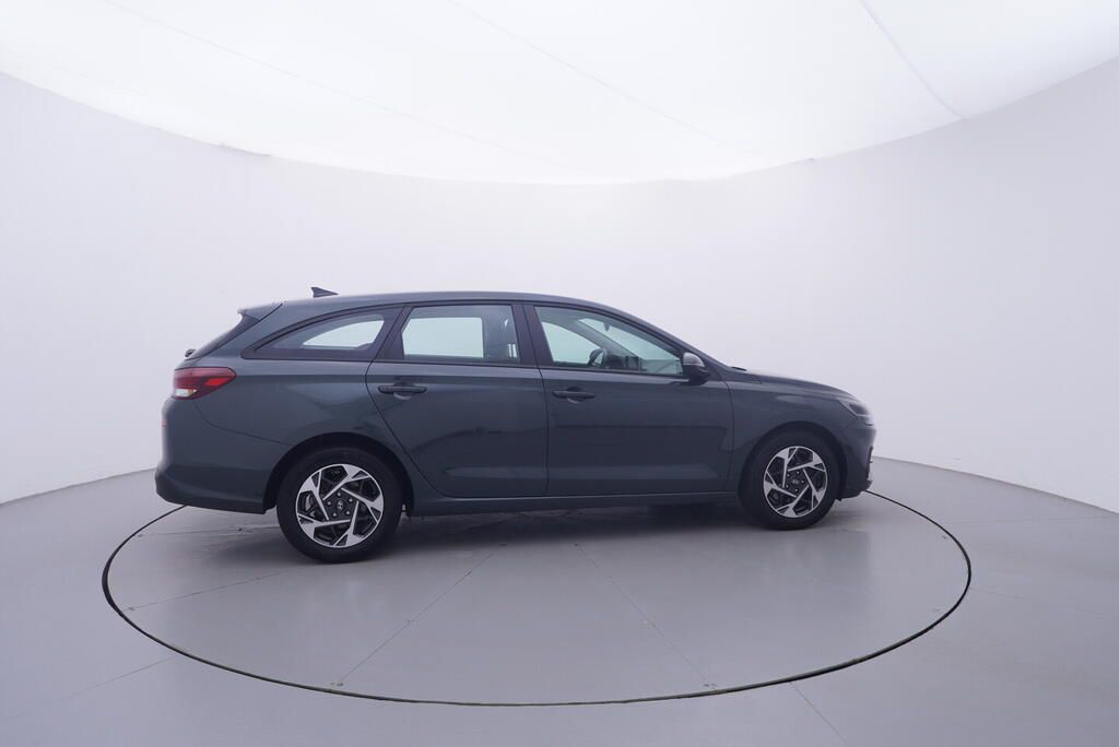 Hyundai i30, Comfort 1.0 GDI 73 kW - fotka 6