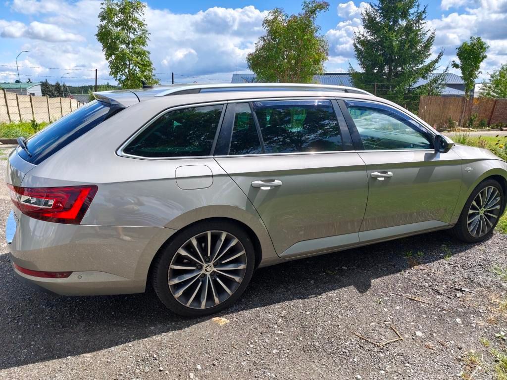 Škoda Superb, Škoda Superb III combi L&K - fotka 2