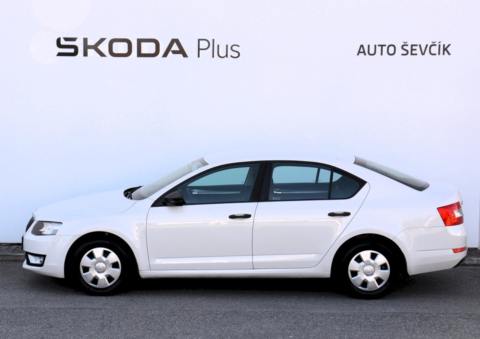 Škoda Octavia, 1.6 TDI 66 kW Active PLUS - fotka 3