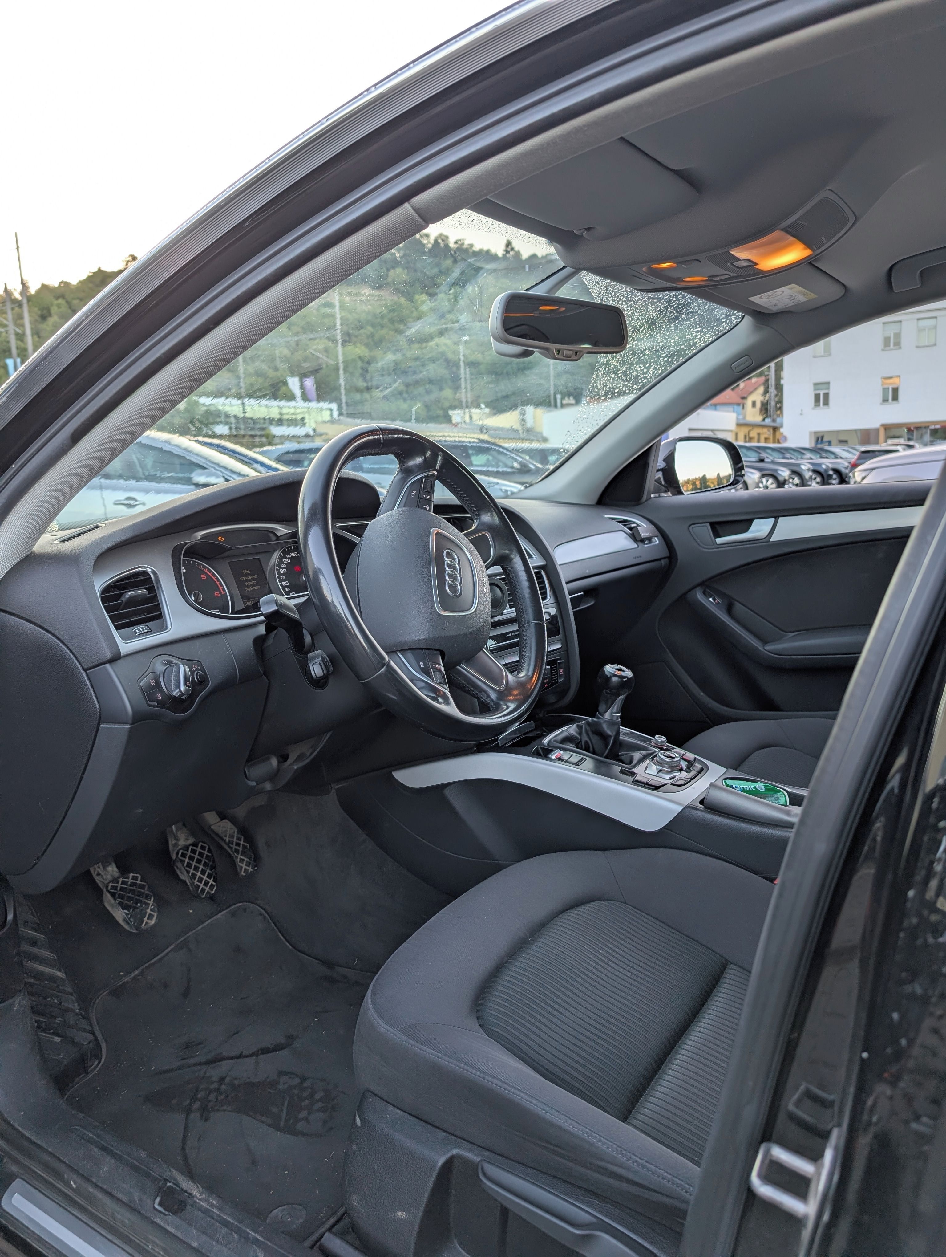 Audi A4, Audi A4, 2.0 TDI, Limousine - fotka 6