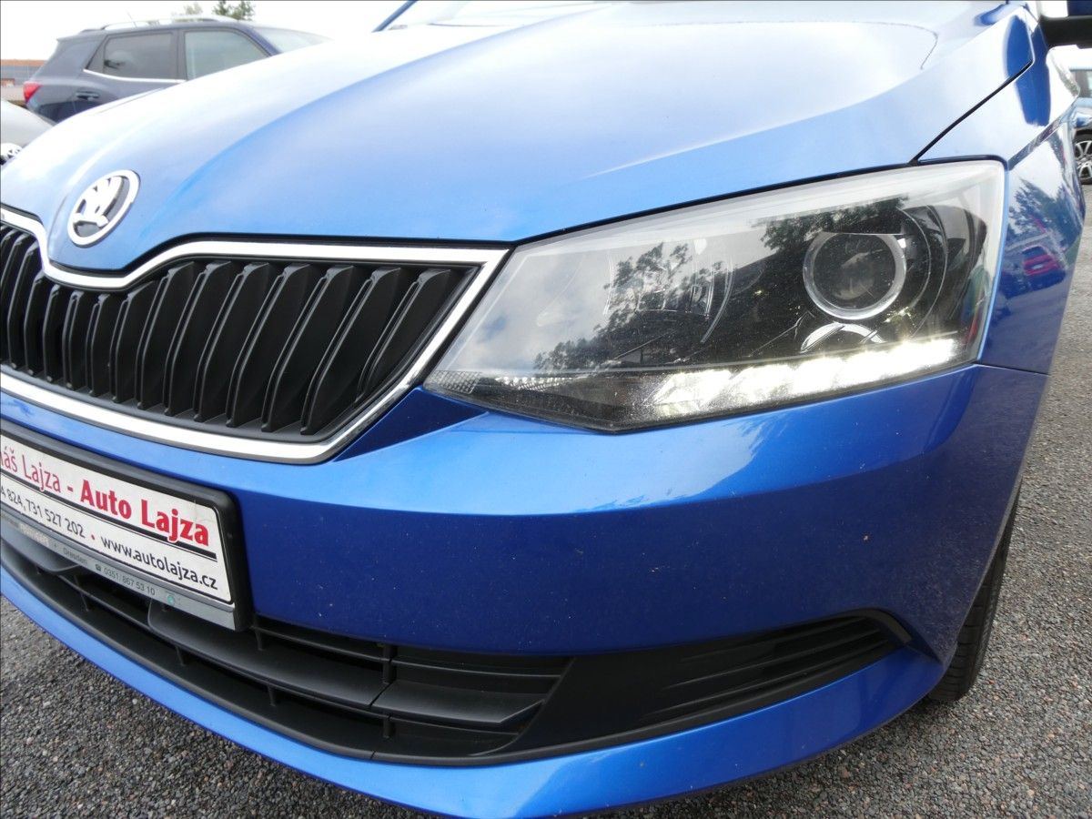 Škoda Fabia, 1,2 TSi 2xkola,auto klima,temp - fotka 4