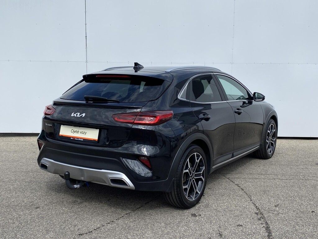 Kia XCee´d, 1.5 T-GDI 118 kW DCT - fotka 2