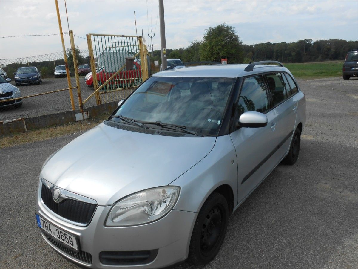 Škoda Fabia, 1,9 TDI 77 kW KLIMA Historie - fotka 3