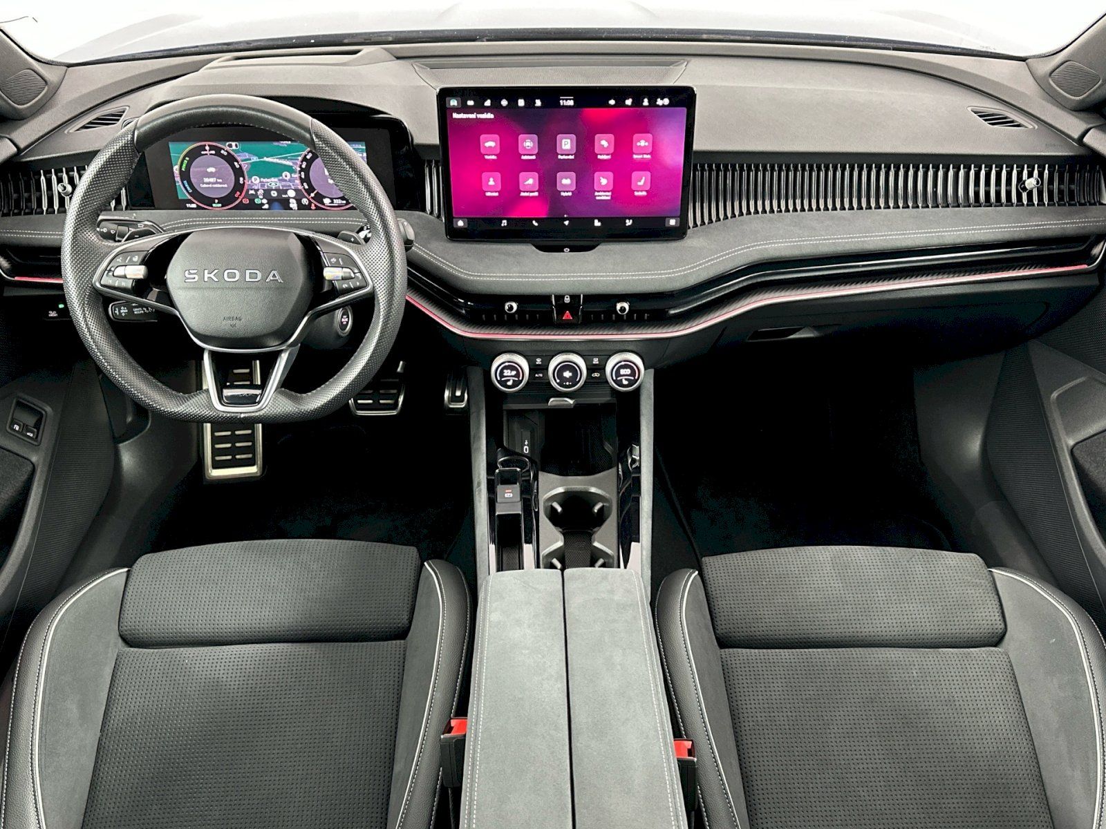 Škoda Superb, Combi iV DSG 1.5TSI 150kW Spor - fotka 5