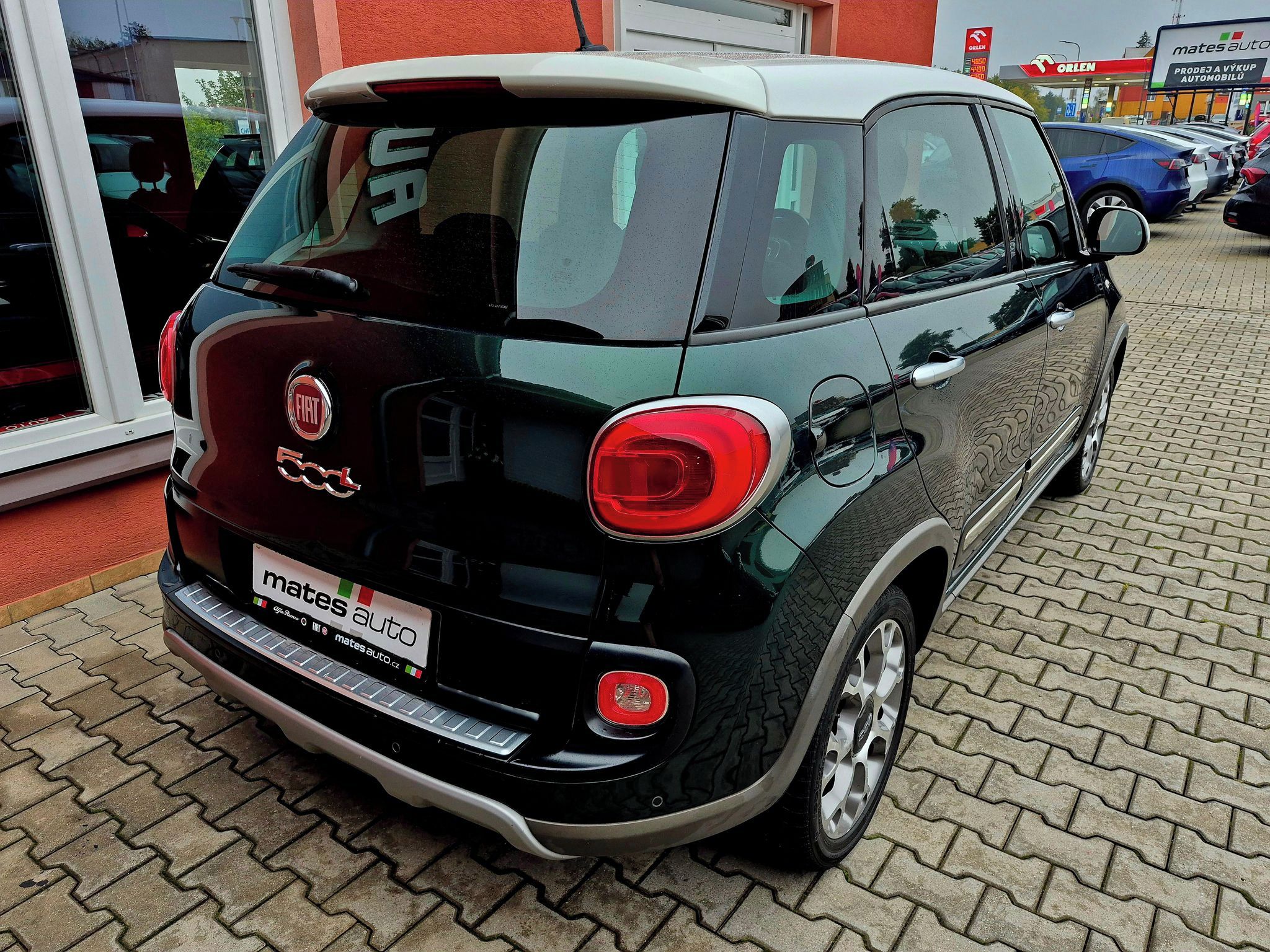 Fiat 500L, Trekking 1.4 T-Jet 88 kW VERDE - fotka 6