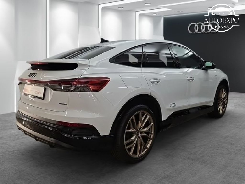 Audi Q4 e-tron, Sportback S Line* - fotka 6