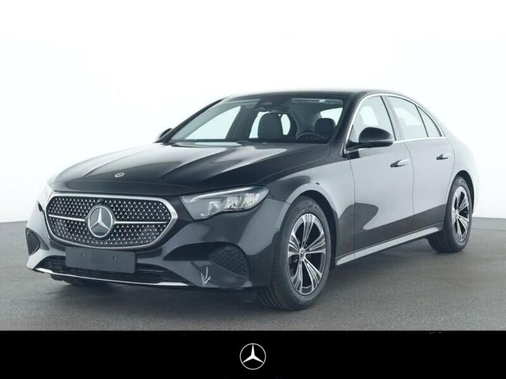 Mercedes-Benz Třídy E, 200 AVANTGARDE DISTRONIC