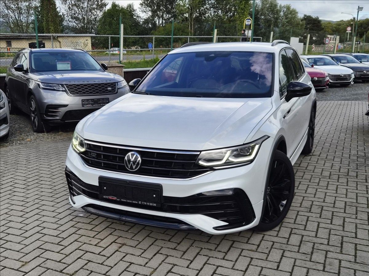 Volkswagen Tiguan, 2,0 TDi R-Line *IQ LIGHT*KAMER