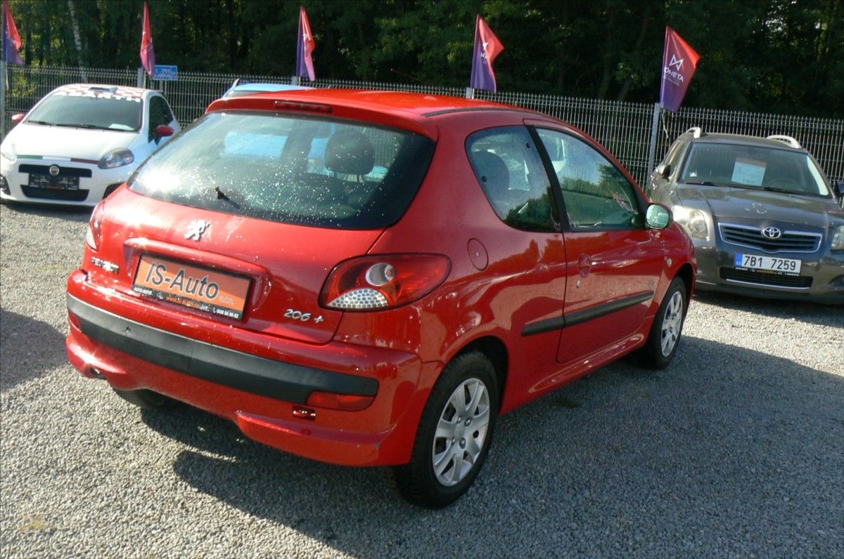 Peugeot 206, 1,1 3. dveř - fotka 4