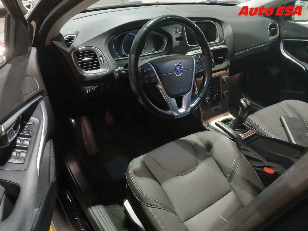 Volvo V40, 1.6 D2 - fotka 3