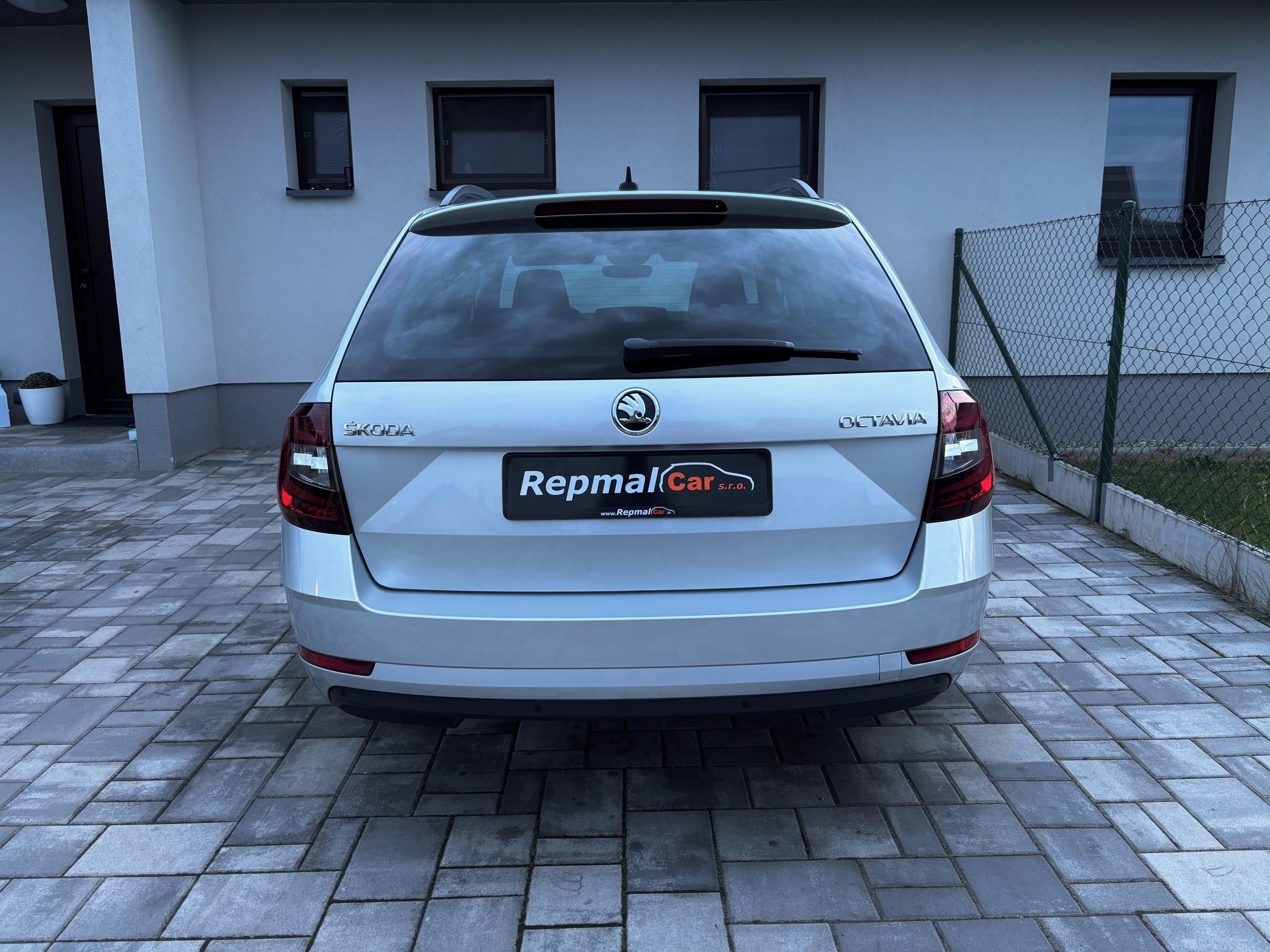 Škoda Octavia, 1.4TSi 110kW, LED, CANTON - fotka 4