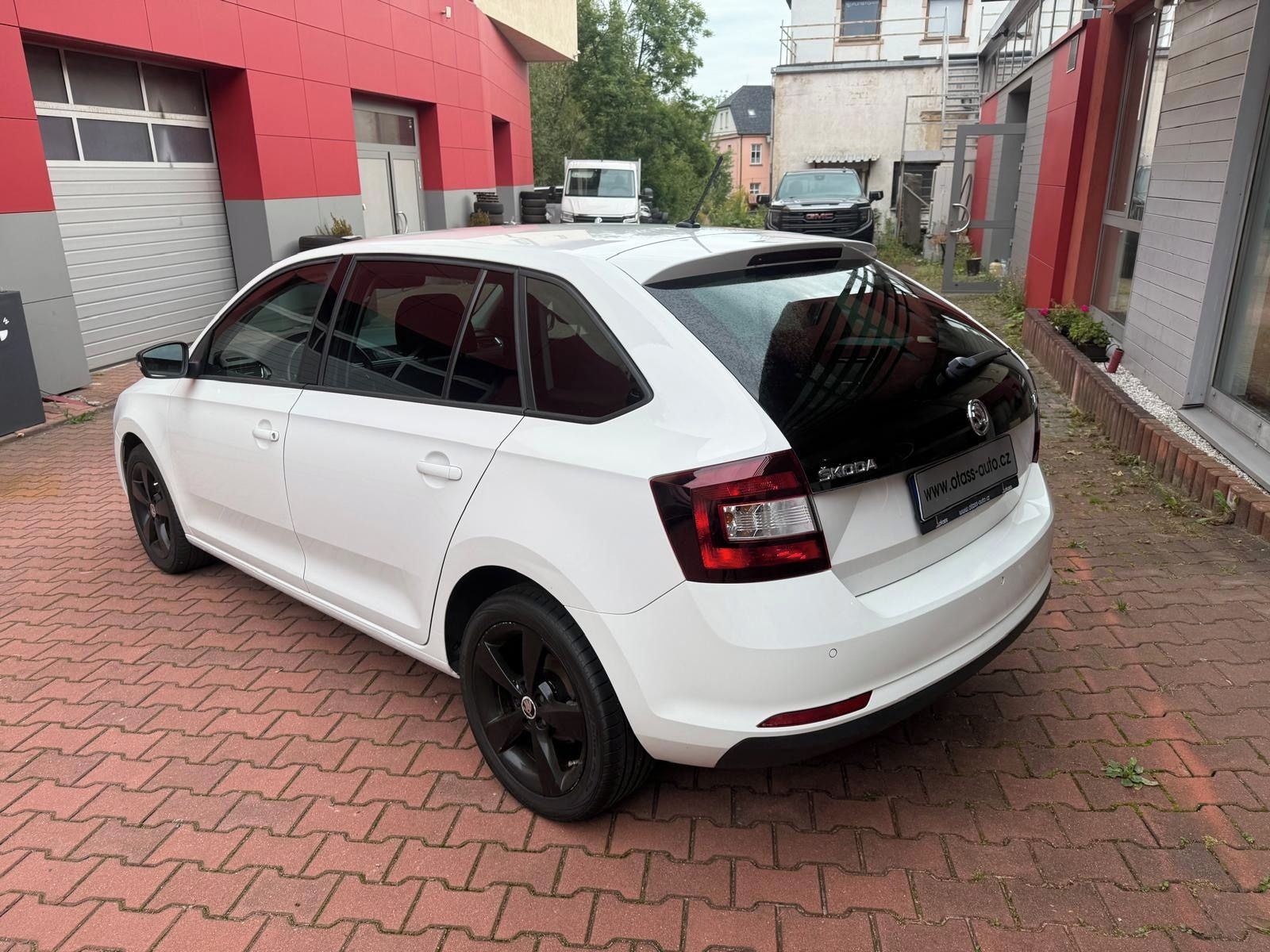 Škoda Rapid, 1.4 TSI 92KW, Style Plus - fotka 6