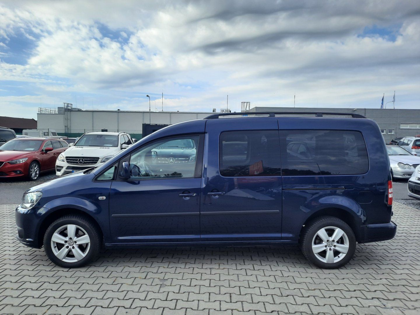 Volkswagen Caddy, 2.0 TDi 103kW *DSG*AUTOKLIMA* - fotka 5