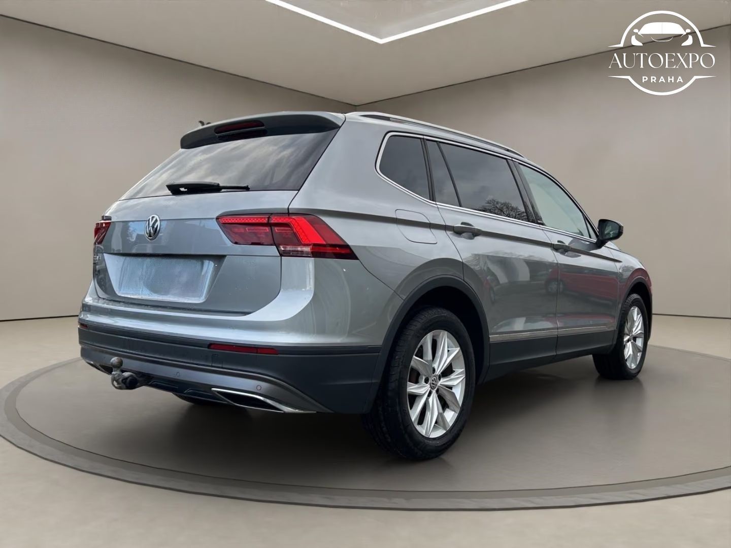 Volkswagen Tiguan Allspace, 2.0 TDI DSG - fotka 6