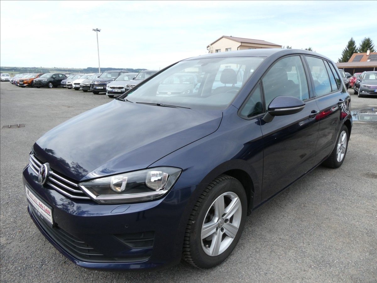Volkswagen Golf Sportsvan, 1,6 TDi 81kW 1.MAJITEL,servisk - fotka 3