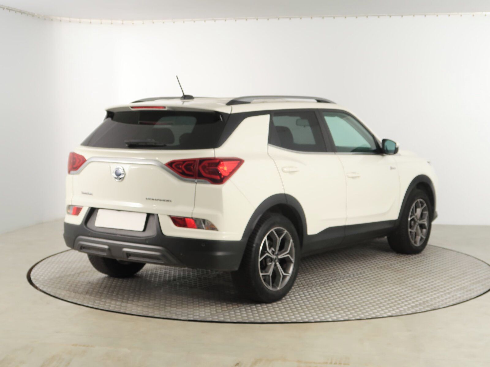 SsangYong Korando, 1.5 T-GDI, Serv.kniha - fotka 5