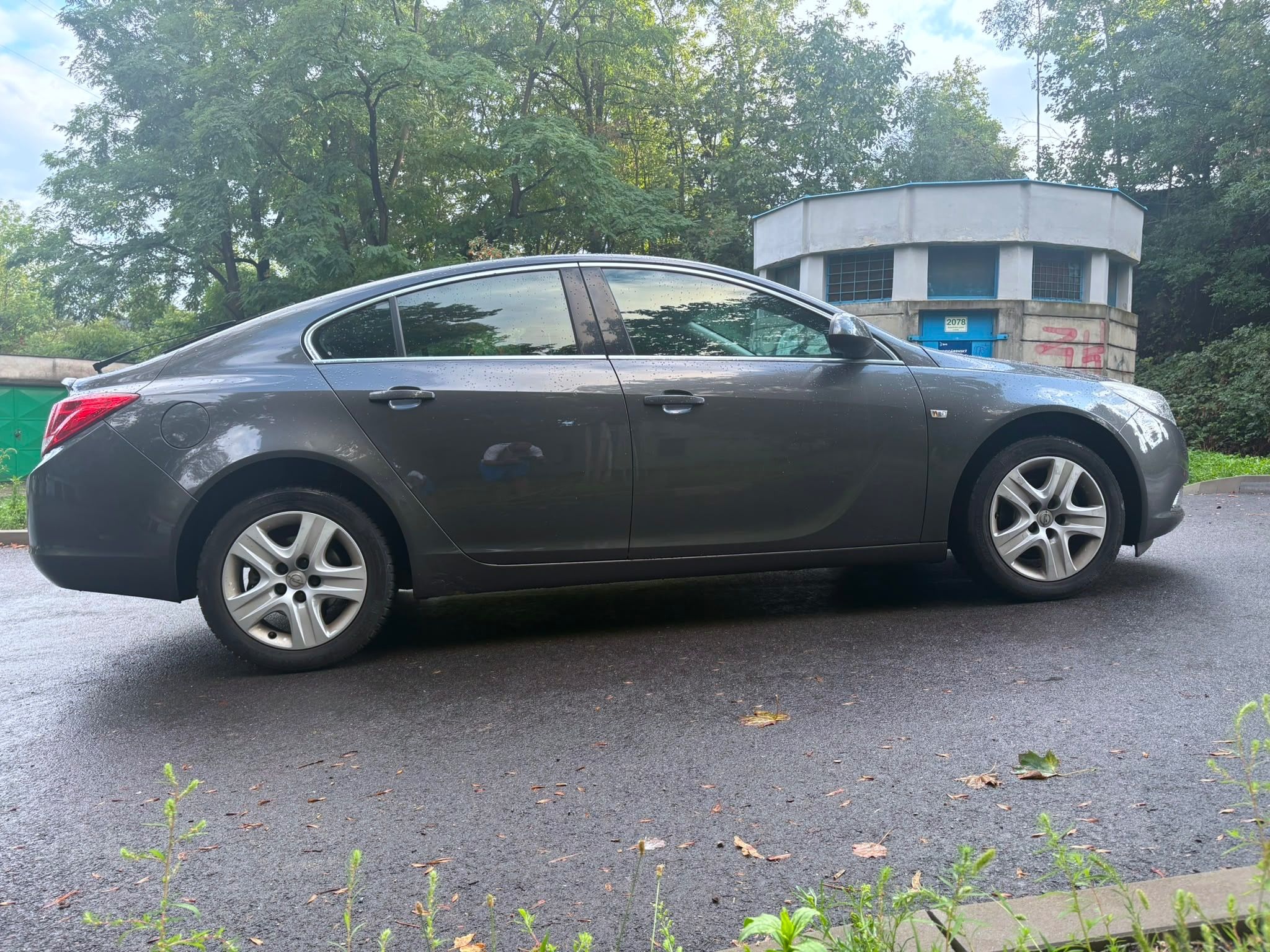 Opel Insignia, 1,8 103kW - fotka 4