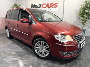 Volkswagen Touran, 2,0   TDI DSG 103KW HIGHLINE