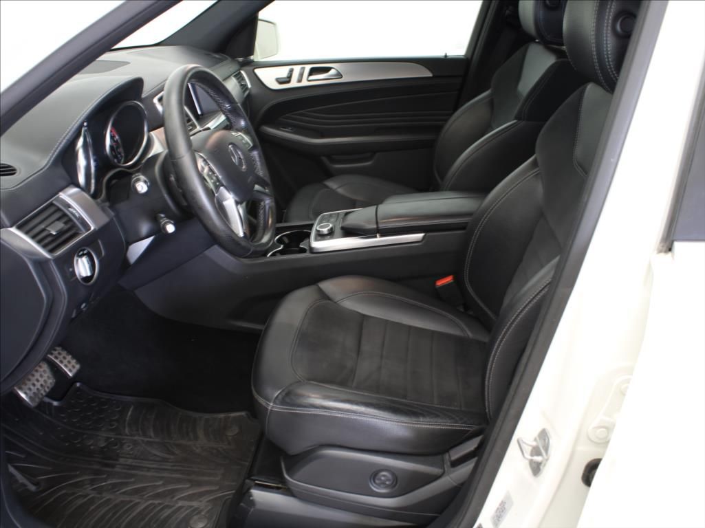 Mercedes-Benz Třídy M, 3,0 350CDI 4M AMG H/K. Pano.TZ - fotka 6