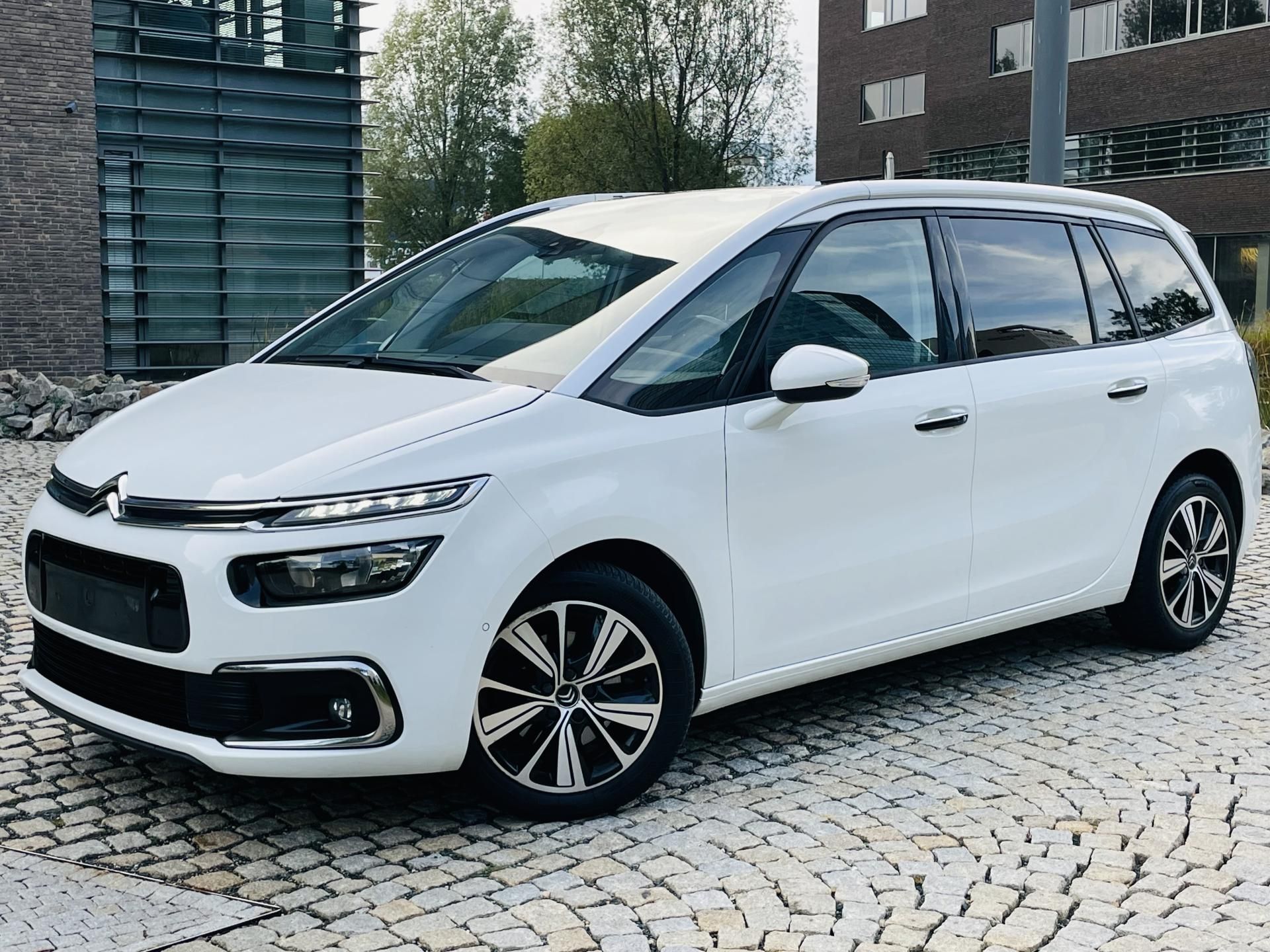 Citroën Grand C4 Picasso, 2.0HDi MAN 7MÍST SERVISKA TAŽN - fotka 3