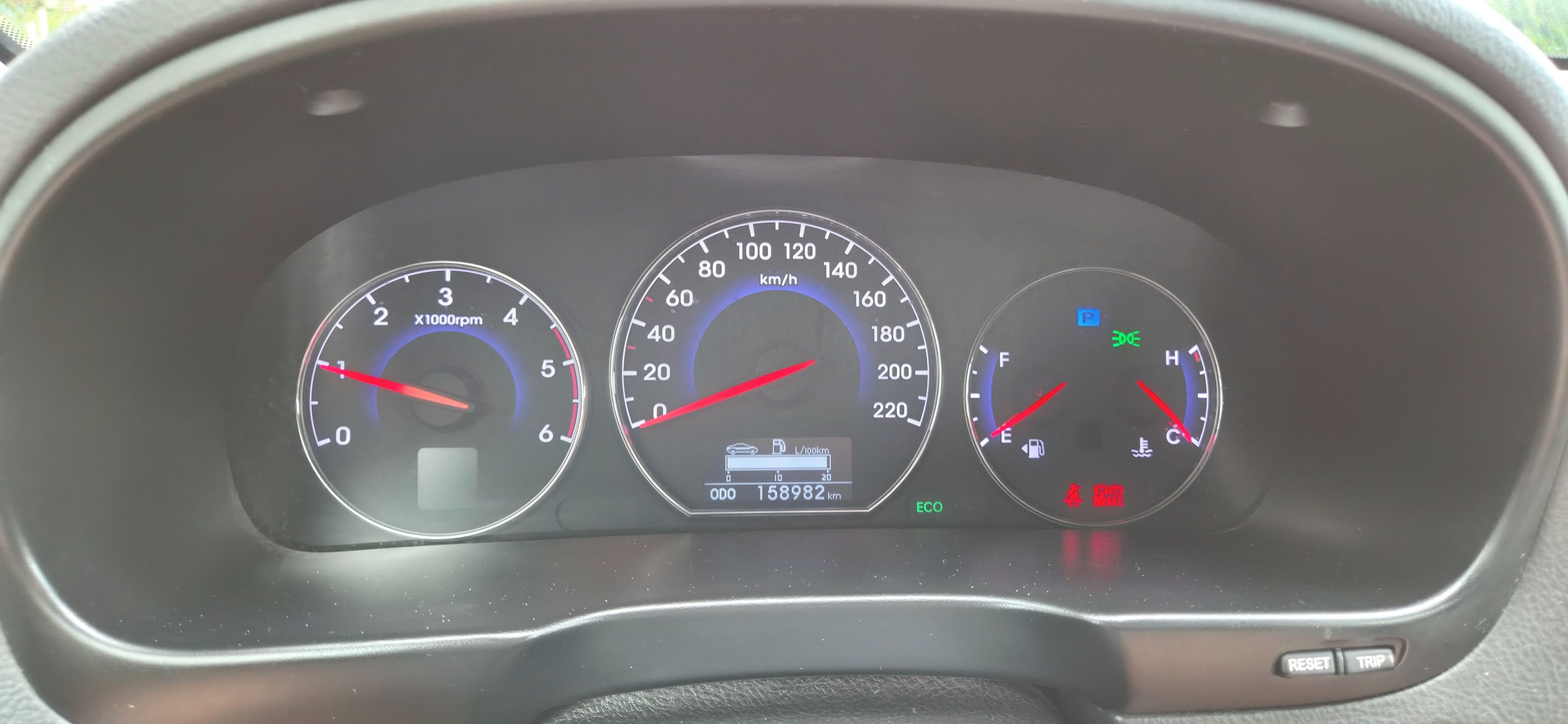 Hyundai Santa Fe, Hyundai Santa Fe 2.2 CRDi 4x4 - fotka 5