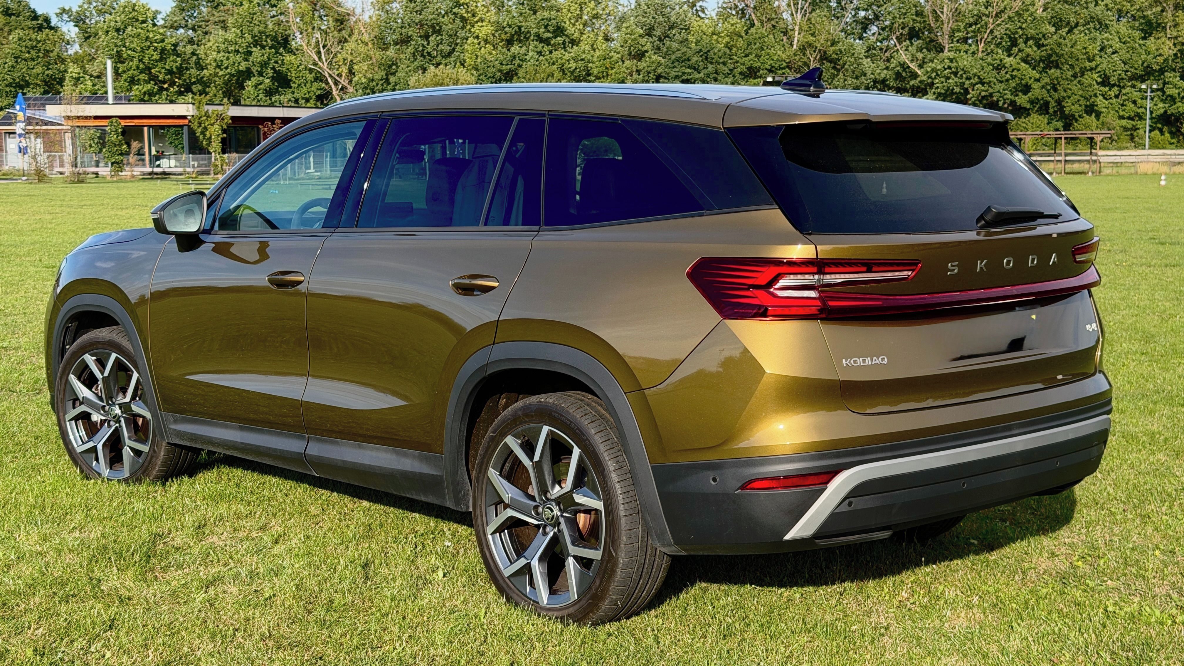 Škoda Kodiaq, Škoda Kodiaq 2.0 TDI 142 kW ES - fotka 2
