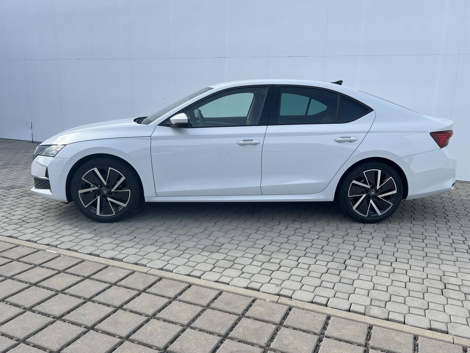 Škoda Octavia, Dynamic 7DSG 1,5TSI - fotka 2