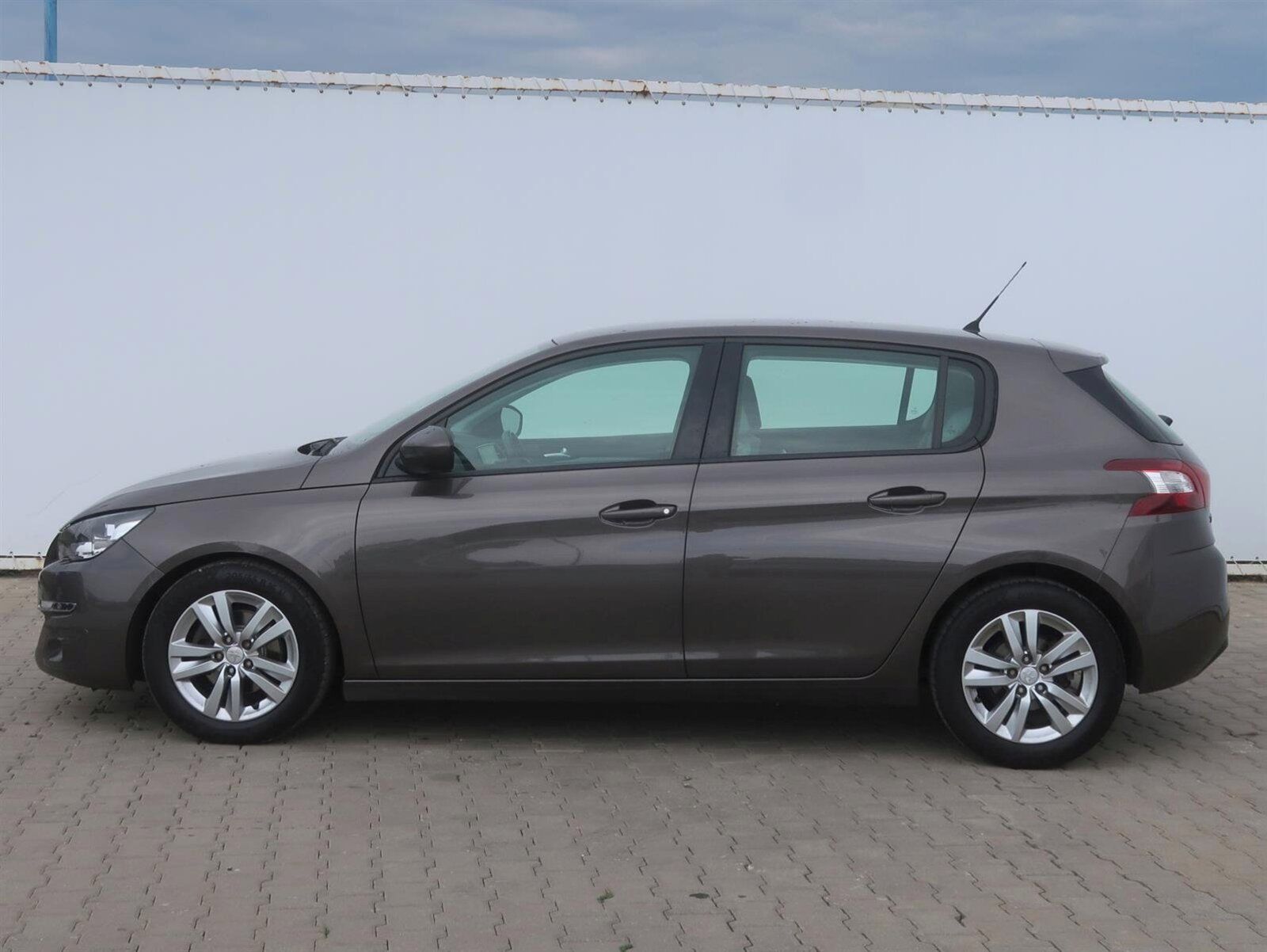 Peugeot 308, 1.6 e-HDi, Style, Serv.kniha - fotka 3