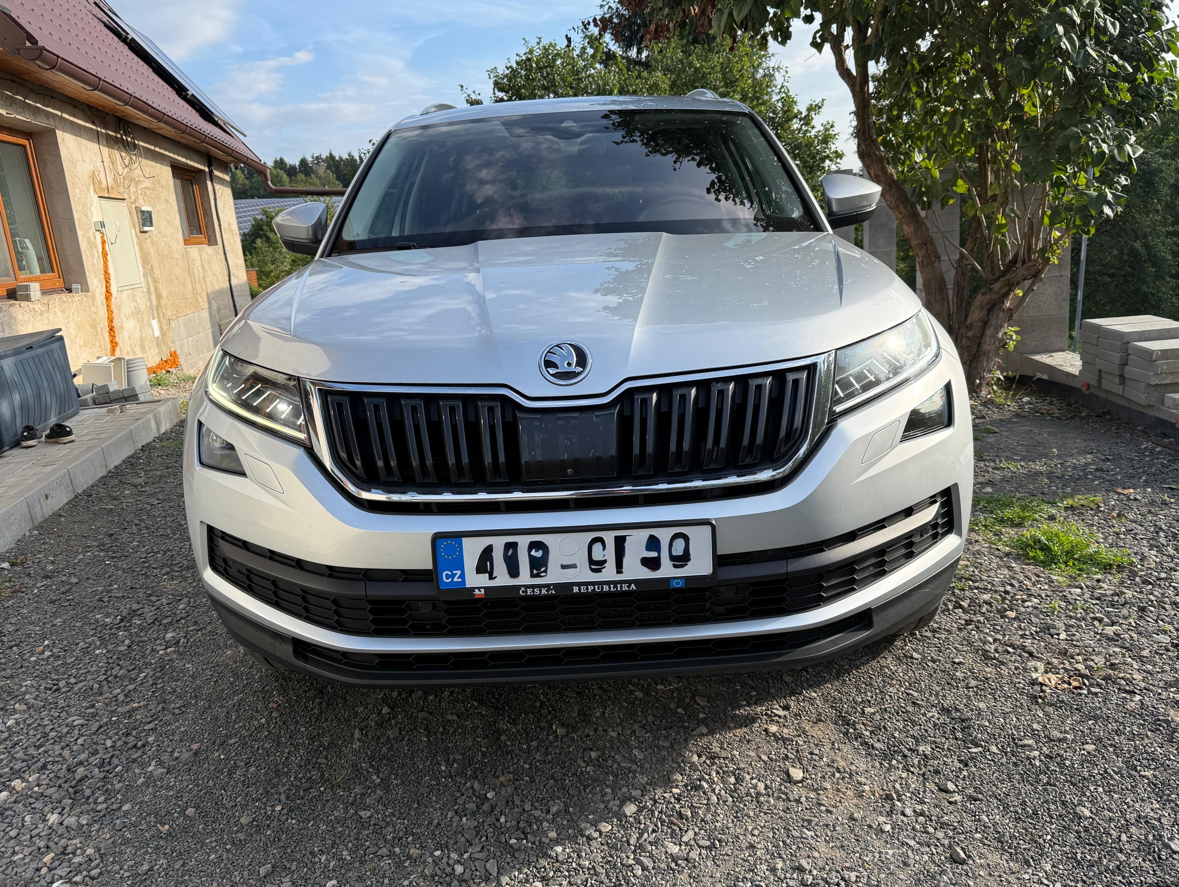 Škoda Kodiaq, 2,0 TDI 110 kW 4x4 DSG, 7 míst - fotka 4
