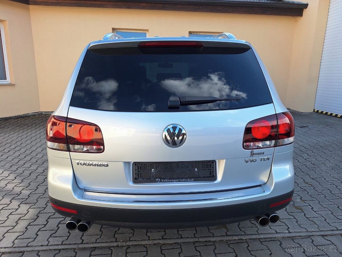 Volkswagen Touareg, TOP NABÍDKA 5.0 V10 TDI - 87KM - fotka 4